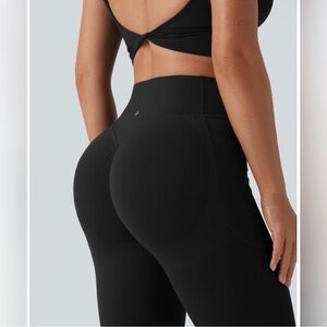 HALARA HIGH WAISTED BUTT LIFTING SCRUNCH FLARE LEGGINGS!